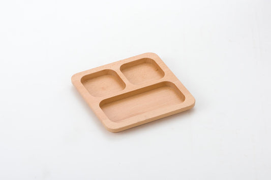 Square sorting tray -beech wood（20 cm * 20 cm * 2 cm）